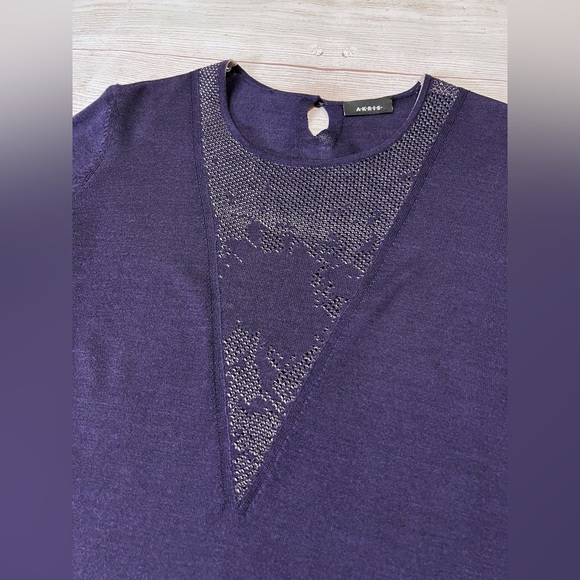 Akris Cashmere Silk Sweater - size 8 - women's purple crewneck *Tiny FLAW* - Picture 4 of 13